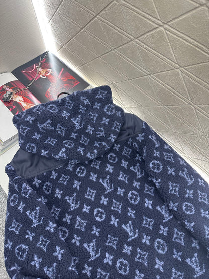 L 25 Hooded Teddy Sherpa Jacket