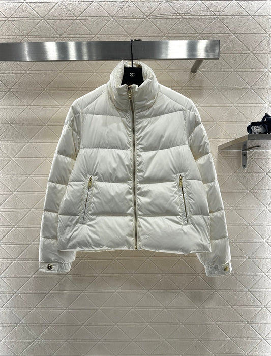 L 25 Rectangular embossed stand collar down jacket