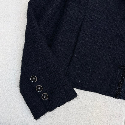 C 25 Bow-embellished woven jacket