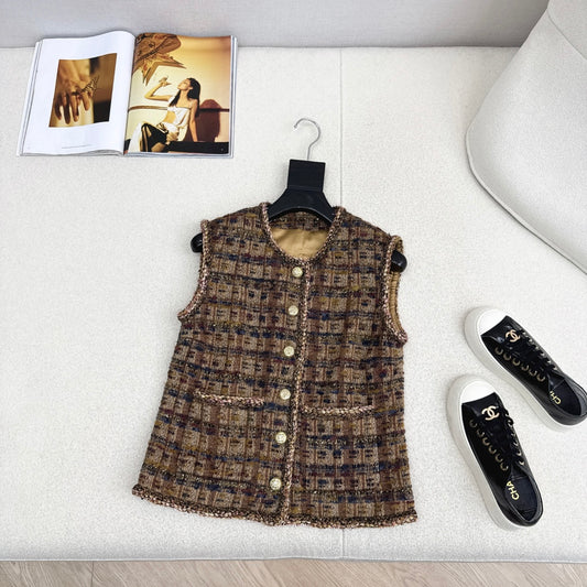 C 25 New style braided trim sleeveless vest 🤎