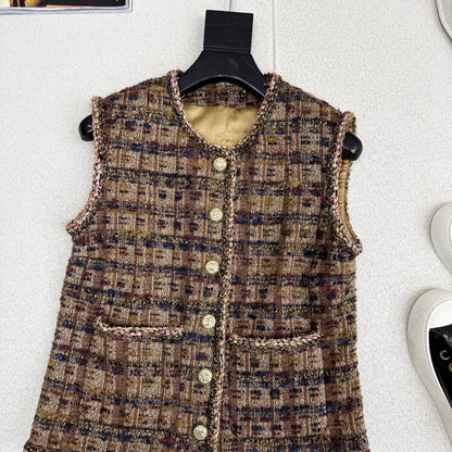 C 25 New style braided trim sleeveless vest 🤎