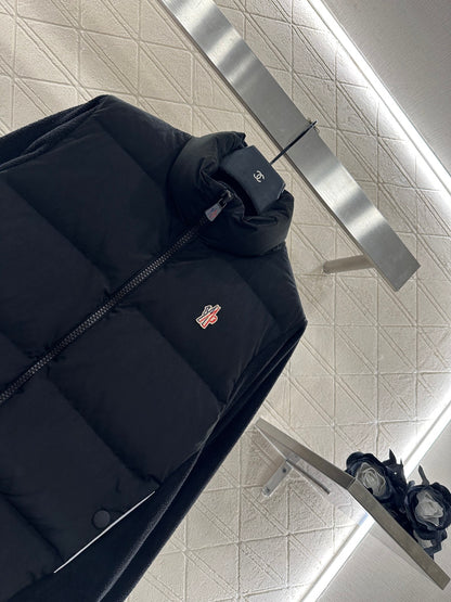 Mon 25 Stand collar paneled zipper down jacket
