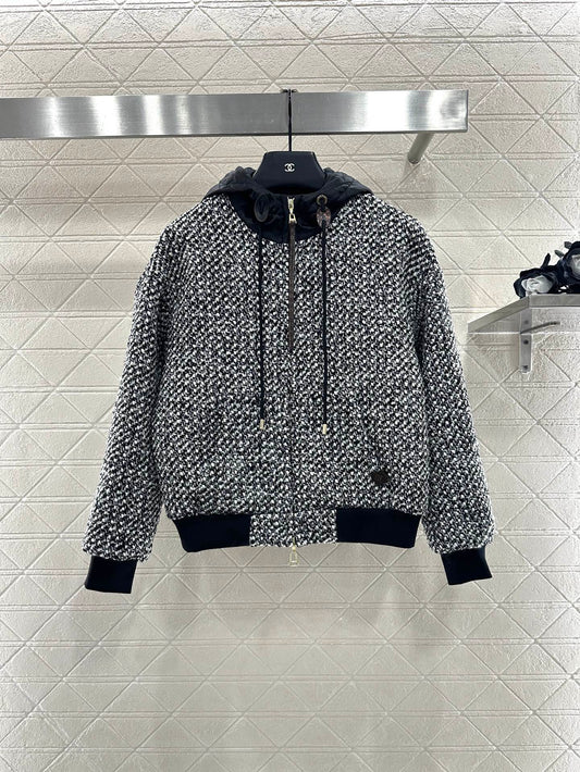 L 25 Hooded wool drawstring wool and cotton blend jacket