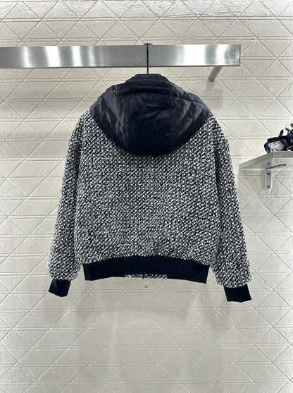 L 25 Hooded wool drawstring wool and cotton blend jacket