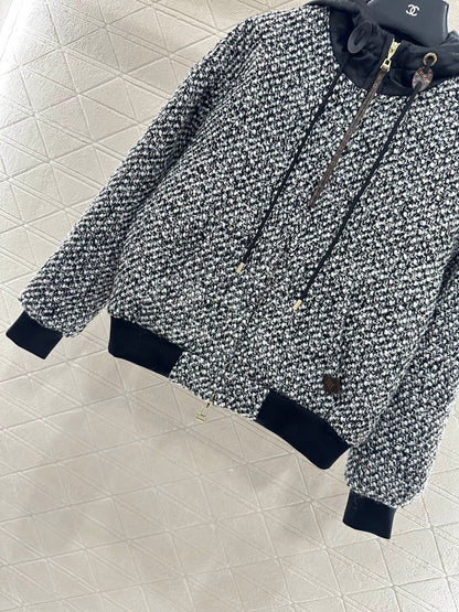 L 25 Hooded wool drawstring wool and cotton blend jacket