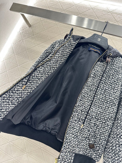 L 25 Hooded wool drawstring wool and cotton blend jacket