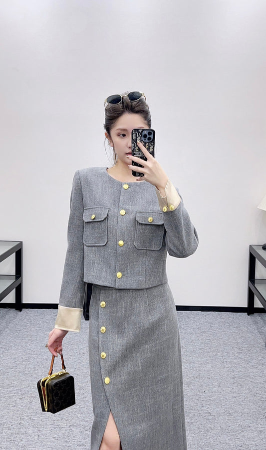 Ce 25 Round neck jacket + skirt set