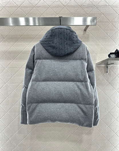 Bru 25 Rectangular embossed hooded down jacket