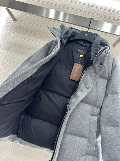 Bru 25 Rectangular embossed hooded down jacket