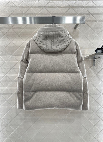Bru 25 Rectangular embossed hooded down jacket